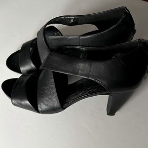 Heeled platform sandals